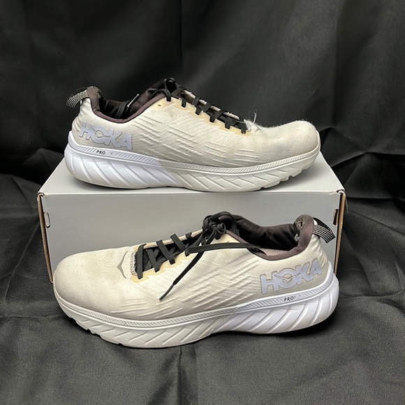 hoka pro